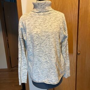 RD Style Light Gray and white Turtleneck Sweater